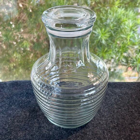 Vintage Anchor Hocking Beehive Ribbed Lidded Clear Glass Carafe Vase - Picture 11 of 14